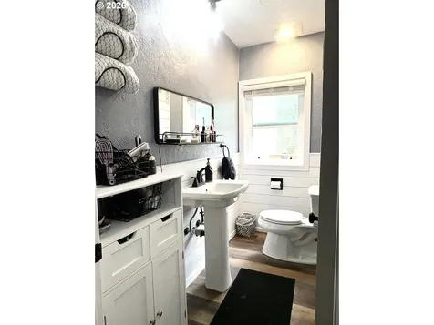 1680 Westover Drive Eugene OR 97403