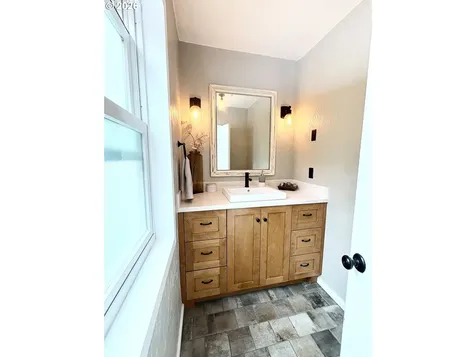 1680 Westover Drive Eugene OR 97403