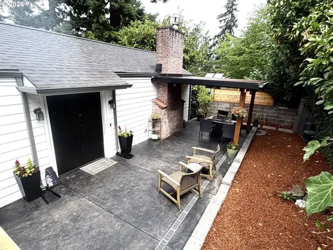 1680 Westover Drive Eugene OR 97403