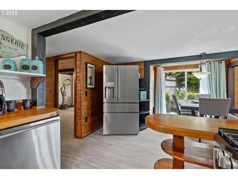 2709 SW Dune Avenue Lincoln City OR 97367