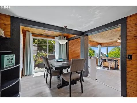 2709 SW Dune Avenue Lincoln City OR 97367