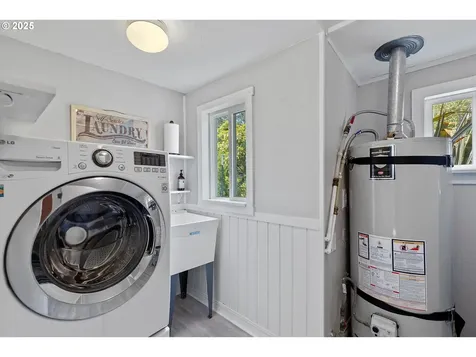 2709 SW Dune Avenue Lincoln City OR 97367