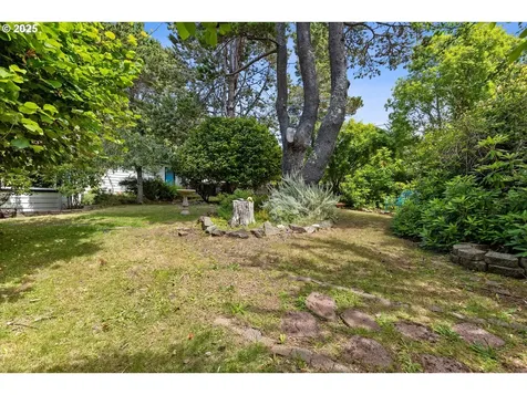 2709 SW Dune Avenue Lincoln City OR 97367
