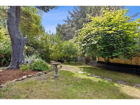 2709 SW Dune Avenue Lincoln City OR 97367