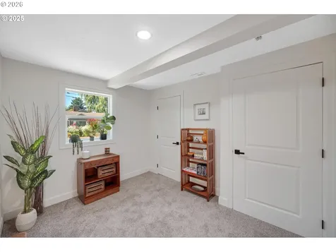 8444 SW 58th Avenue Portland OR 97219