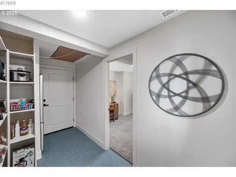8444 SW 58th Avenue Portland OR 97219