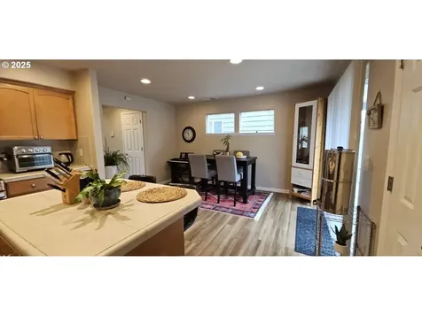 3511 SE Midvale Drive Corvallis OR 97333