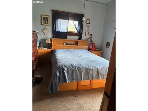 83354 N Pacific Highway Creswell OR 97426