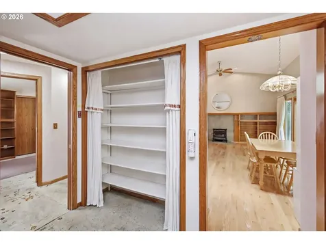 2983 Timberline Drive Eugene OR 97405