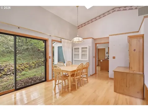 2983 Timberline Drive Eugene OR 97405