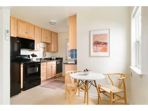 8609 SE Flavel Street Portland OR 97266