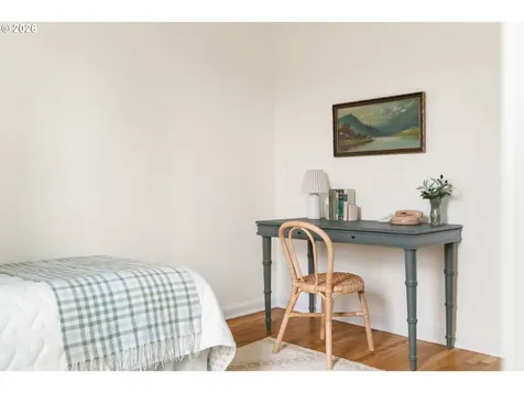 8609 SE Flavel Street Portland OR 97266