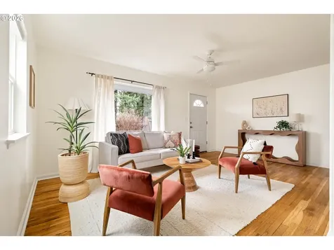 8609 SE Flavel Street Portland OR 97266