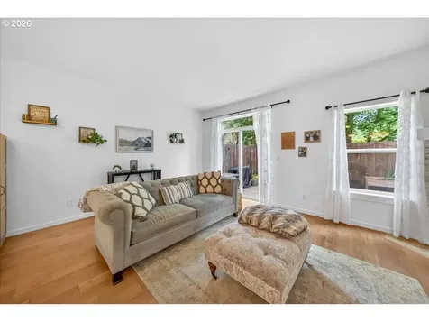 2937 Main Street Forest Grove OR 97116