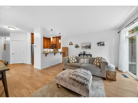 2937 Main Street Forest Grove OR 97116
