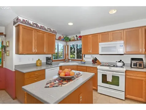 2718 NE 143rd Street Vancouver WA 98686