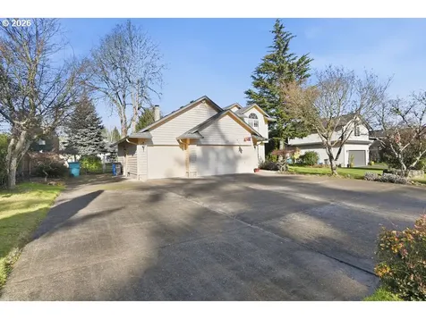 2718 NE 143rd Street Vancouver WA 98686