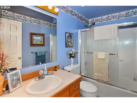 2718 NE 143rd Street Vancouver WA 98686