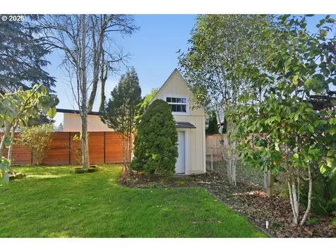 2718 NE 143rd Street Vancouver WA 98686