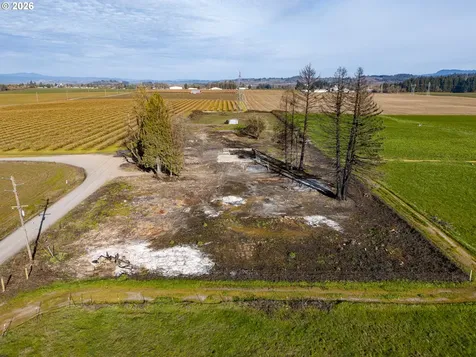 7380 NE Old Mcminnville Highway Carlton OR 97111