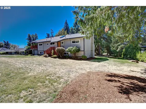 13633 SE 178th Avenue Damascus OR 97089
