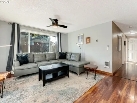 13813 NE 51st Street Vancouver WA 98682
