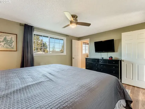 13813 NE 51st Street Vancouver WA 98682