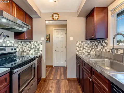 13813 NE 51st Street Vancouver WA 98682