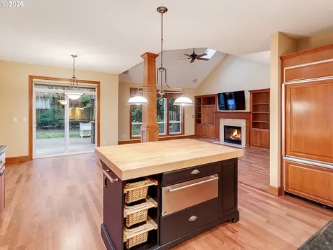 11048 SW Madrone Court Tualatin OR 97062