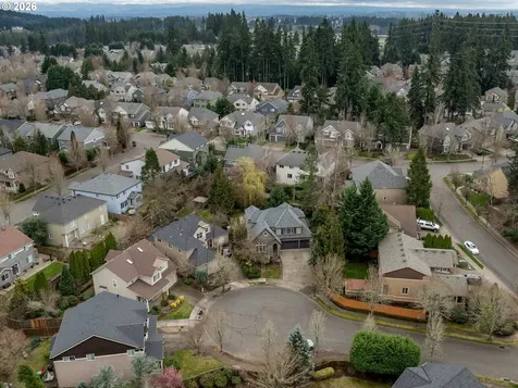 11048 SW Madrone Court Tualatin OR 97062