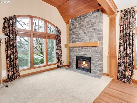11048 SW Madrone Court Tualatin OR 97062