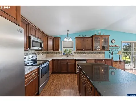1265 SW Oakdale Avenue Dallas OR 97338