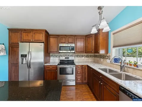 1265 SW Oakdale Avenue Dallas OR 97338