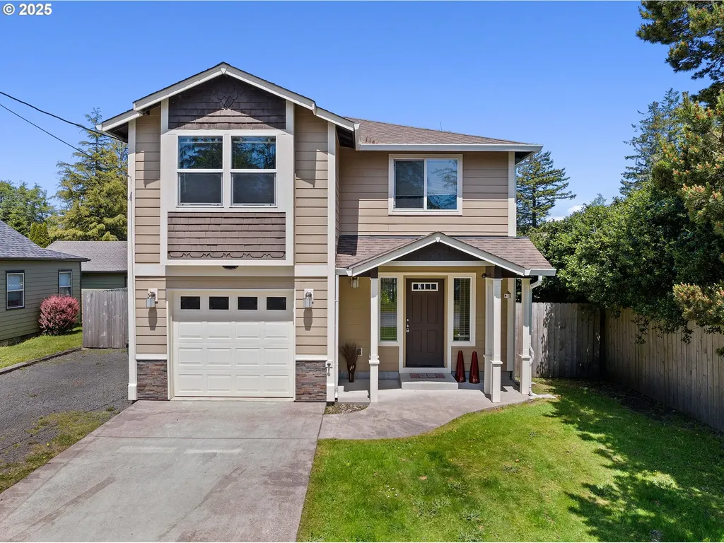 1225 3rd Avenue Hammond OR 97121