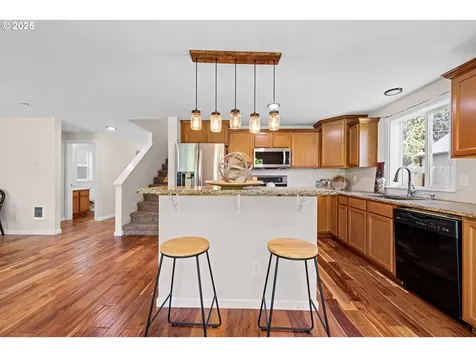 1225 3rd Avenue Hammond OR 97121