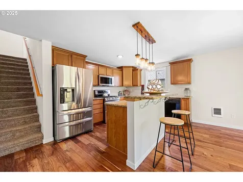 1225 3rd Avenue Hammond OR 97121