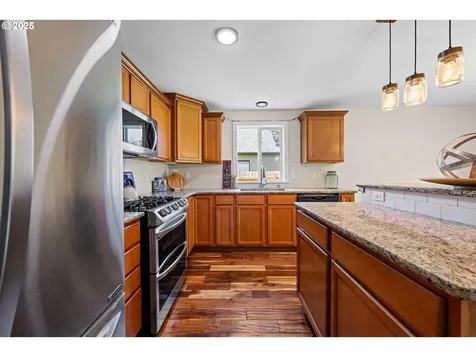 1225 3rd Avenue Hammond OR 97121