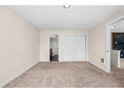 1225 3rd Avenue Hammond OR 97121