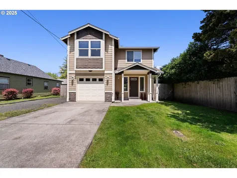 1225 3rd Avenue Hammond OR 97121