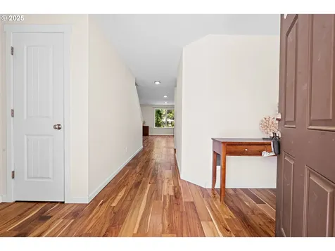 1225 3rd Avenue Hammond OR 97121