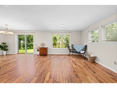 1225 3rd Avenue Hammond OR 97121