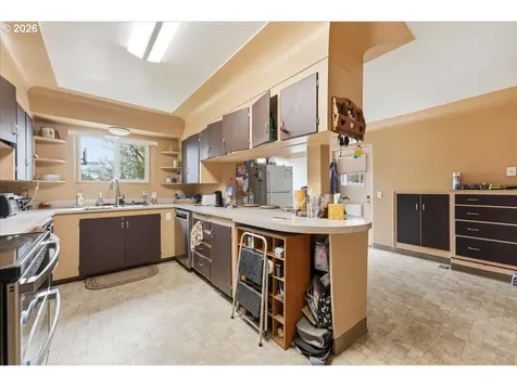 607 E Ellendale Avenue Dallas OR 97338