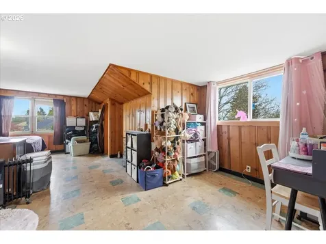 607 E Ellendale Avenue Dallas OR 97338