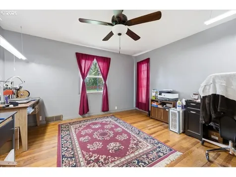 607 E Ellendale Avenue Dallas OR 97338