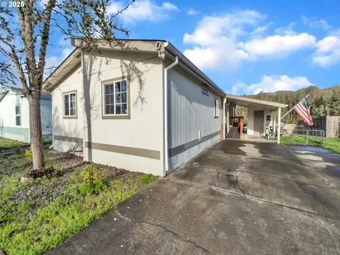 777 College Park Drive SW Albany OR 97322