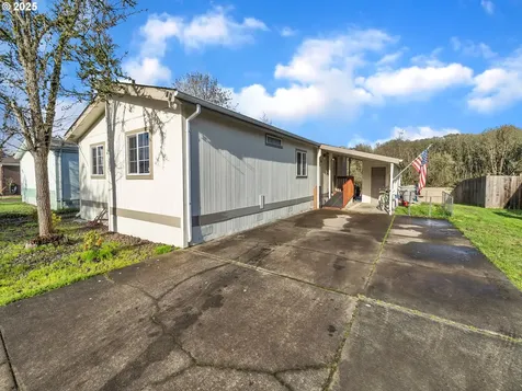 777 College Park Drive SW Albany OR 97322