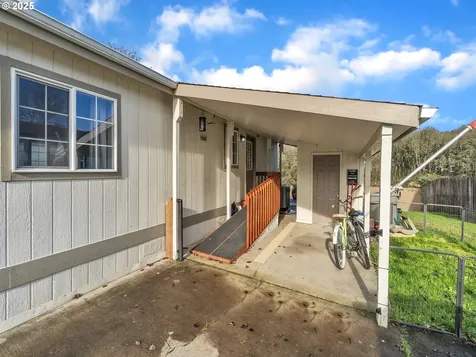 777 College Park Drive SW Albany OR 97322