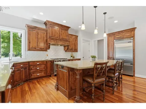 17980 SW Snowberry Court Sherwood OR 97140