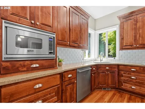 17980 SW Snowberry Court Sherwood OR 97140
