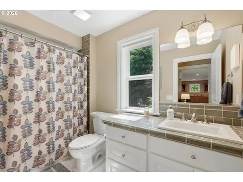 17980 SW Snowberry Court Sherwood OR 97140